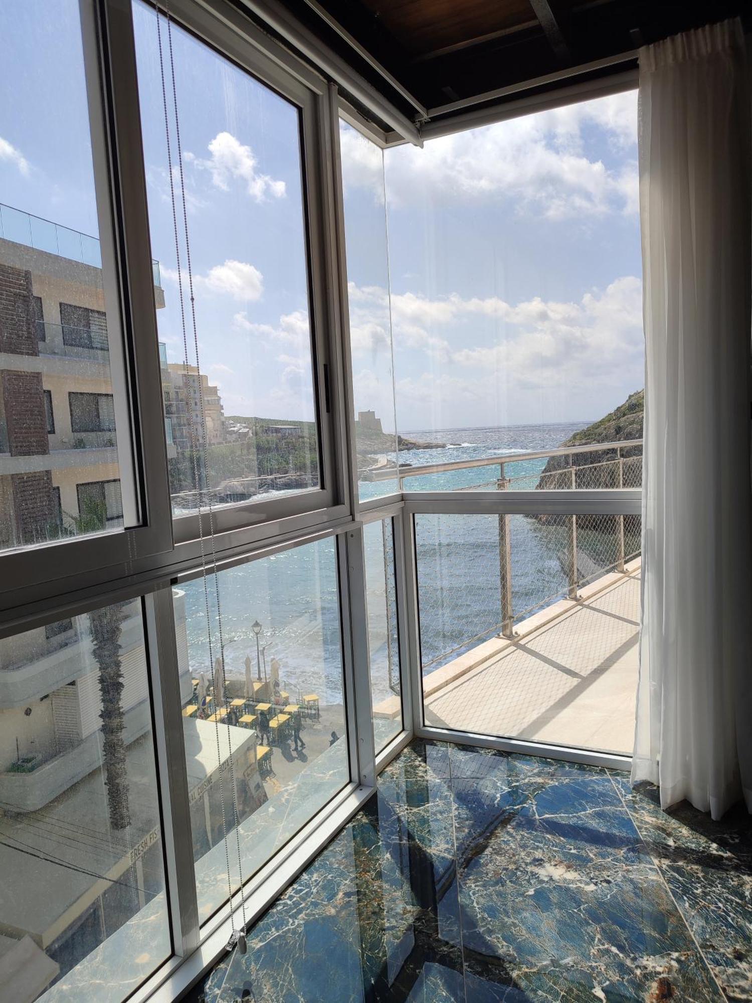 Xlendistays - Centrally Located Seafront Living Holiday Spaces In Xlendi Esterno foto
